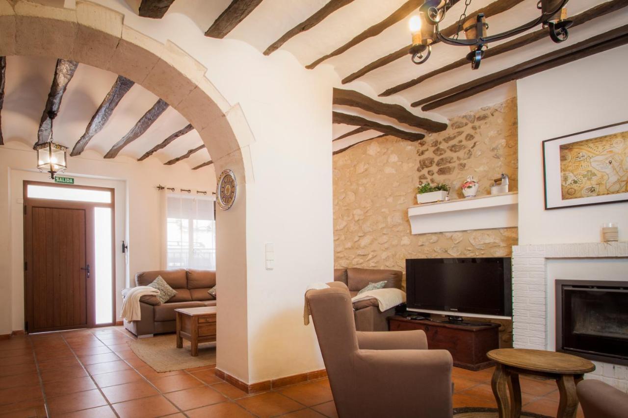 Casa Amparo - Alquiler Integro Con Encanto En Alicante Alcoleja Eksteriør bilde